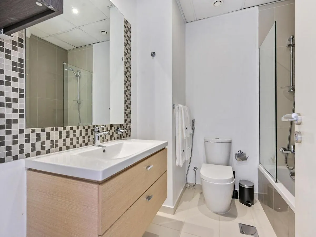 4Br Luxurious Villa Damac Hills 2 Dubai 0*,  United Arab Emirates