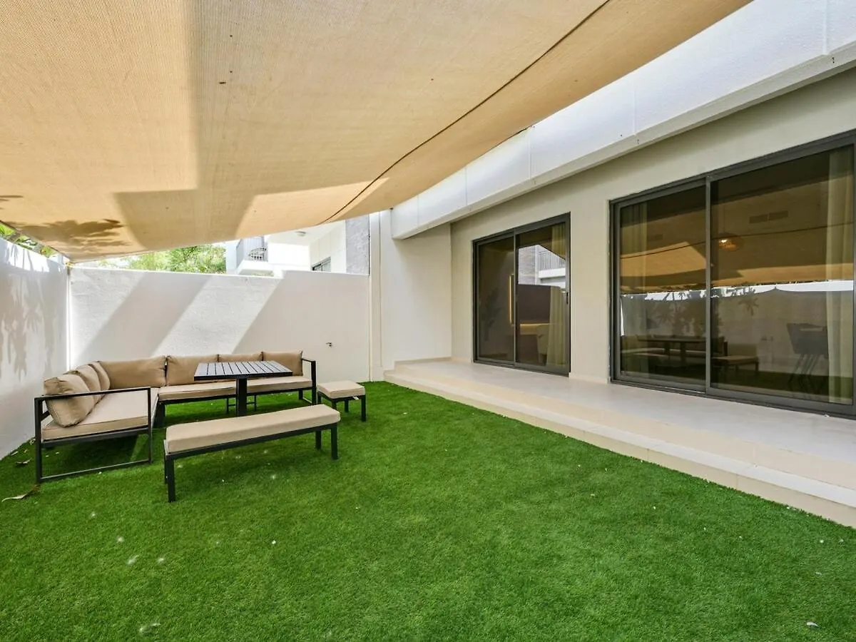 4Br Luxurious Villa Damac Hills 2 Dubai