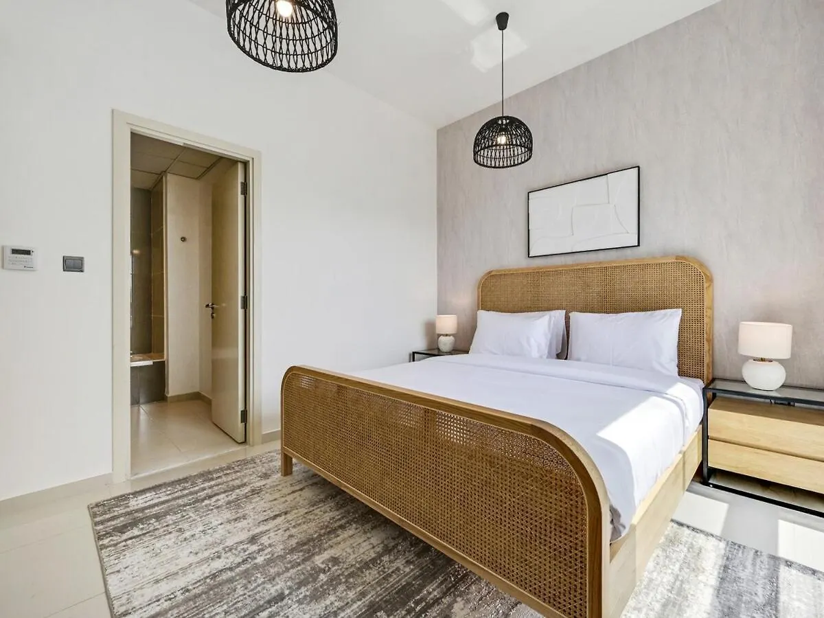 4Br Luxurious Villa Damac Hills 2 Dubai